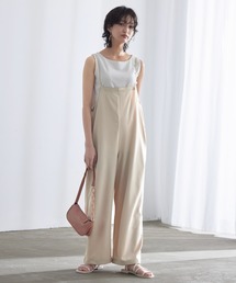 お出かけしたくなるシンプルな大人リネンライクサロペット