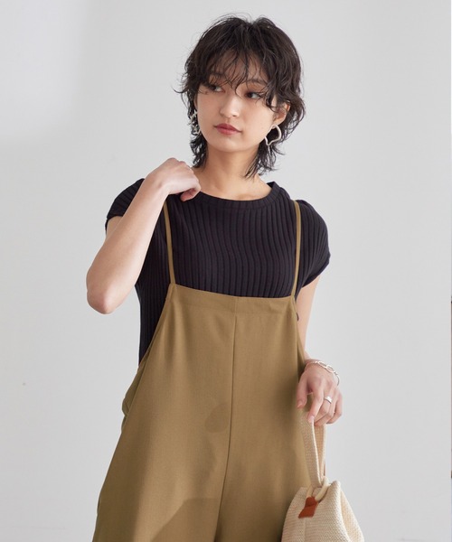 itto...(イット)の「お出かけしたくなるシンプルな大人リネンライクサロペット(サロペット/オーバーオール・レディース・ベージュ/キャメル・M/L)」の13枚目の写真