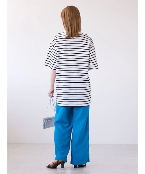 AMERICAN HOLIC（アメリカンホリック）の「抗菌防臭+UVカット裾ラウンドカットチュニック（Tシャツ/カットソー・レディース・グレイッシュベージュ/ブラック/チャコールグレー/オフホワイト/その他7・M/L）」の18枚目の写真