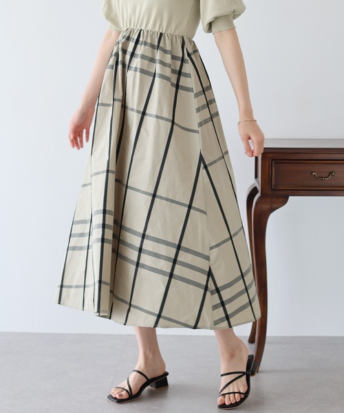 BLUEEAST（ブルーイースト）の「チェックドッキングワンピース（ワンピース・レディース・ネイビー/ベージュ/ブラック系・MEDIUM）」の19枚目の写真