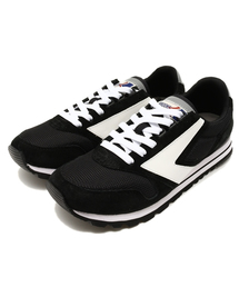 BROOKS | ＢＲＯＯＫＳ　ＣＨＡＲＩＯＴスニーカー　ＢＬＡＣＫ(スニーカー)