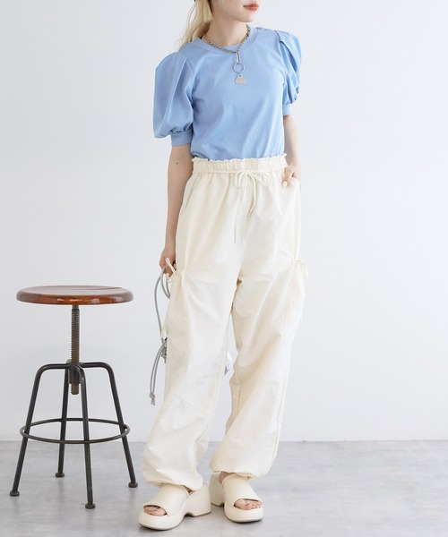 w closet（ダブルクローゼット）の「後ろリボンパフスリーブプル