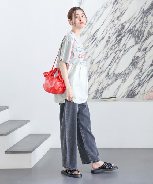 LEPSIM(レプシィム)の「フェイクレザー結びミニバッグ 119759(ショルダーバッグ・レディース・ライトブルー/ブラック/レッド/シルバー・ONE SIZE)」の17枚目の写真