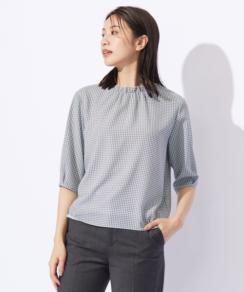 J.PRESS Ladies(J.プレス レディス)の「千鳥プリント フリル襟 カットソー(Tシャツ/カットソー・レディース・ネイビー系5/ライトグレー系5/ホワイト系5・SMALL)」の2枚目の写真