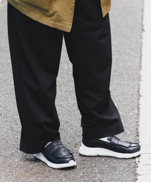 mio notis(ミオノティス)の「スニーカーローファー/756B(ローファー・レディース・ガンメタ/ブラック・36/39/38/37)」の1枚目の写真