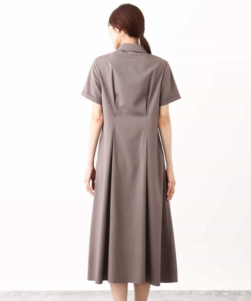 MK MICHEL KLEIN（エムケーミッシェルクラン）の「ウエストタックシャツワンピース/洗える（シャツワンピース・レディース・グリーン/モカ・38）」の17枚目の写真