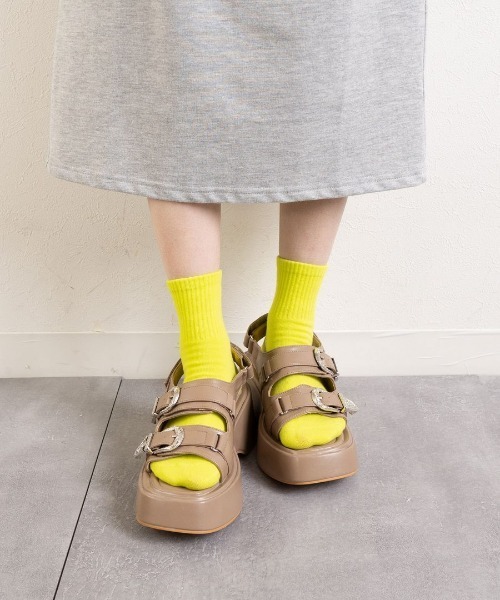 Fabby fabby(ファビィーファビィー)の「厚底2ベルトウエスタンサンダル(サンダル・レディース・ブラック/オフホワイト/ベージュ・SMALL/MEDIUM/LARGE)」の10枚目の写真