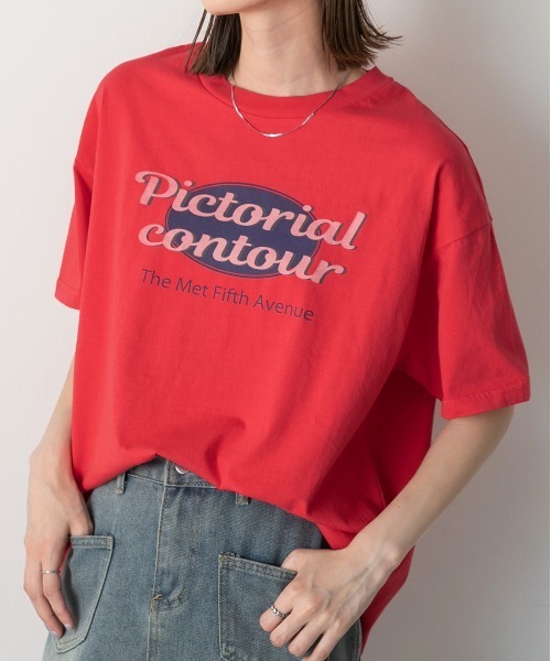 ad thie(アドティエ)の「ヴィンテージ風ロゴ ピグメントTシャツ(Tシャツ/カットソー・レディース・チャコールグレー/ブルー/レッド/ネイビー・FREE)」の4枚目の写真