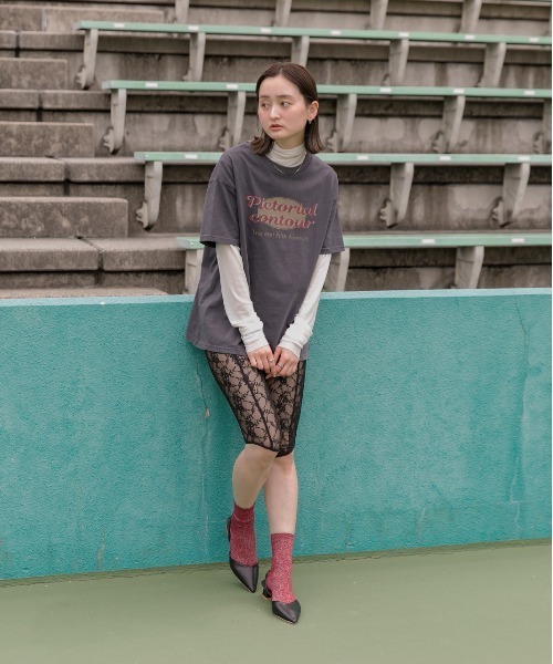 ad thie(アドティエ)の「ヴィンテージ風ロゴ ピグメントTシャツ(Tシャツ/カットソー・レディース・チャコールグレー/ブルー/レッド/ネイビー・FREE)」の18枚目の写真