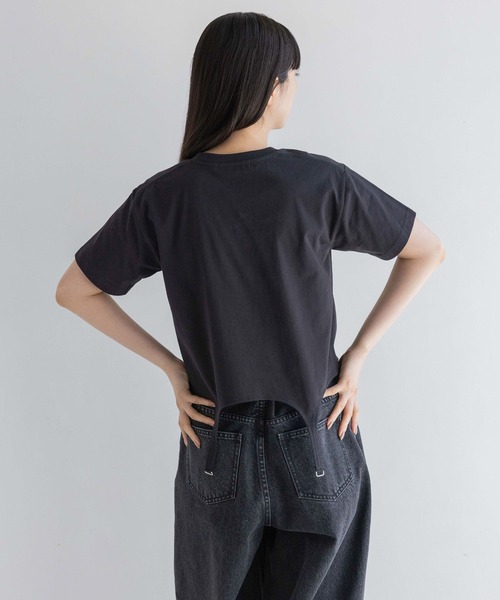 yuw(ユウ)の「ガーターTee 134999(Tシャツ/カットソー・レディース・ブラック/ホワイト・FREE)」の22枚目の写真