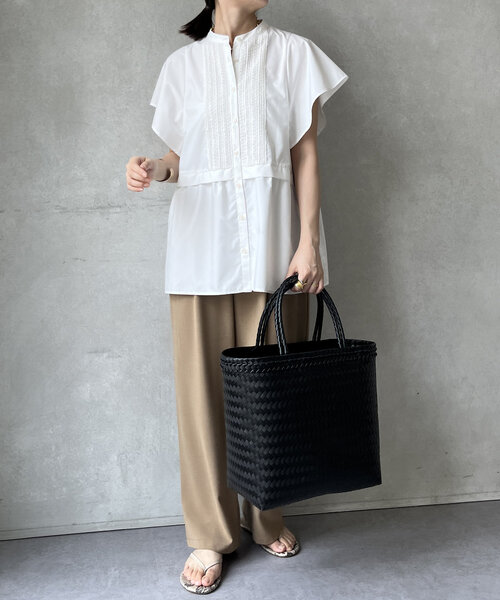 DouDou(ドゥドゥ)の「【WEB限定】ペプラム切替ブラウス(シャツ/ブラウス・レディース・ブラウン/オフホワイト/ブラック・FREE)」の7枚目の写真