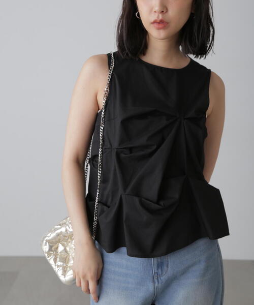 FREE'S MART（フリーズマート）の「◆イレギュラータックデザインブラウス（シャツ/ブラウス・レディース・ホワイト/ブラック/オレンジ・FREE）」の3枚目の写真