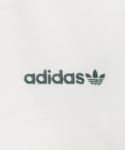 adidas（アディダス）の「ルーズ クロップ ポロシャツ