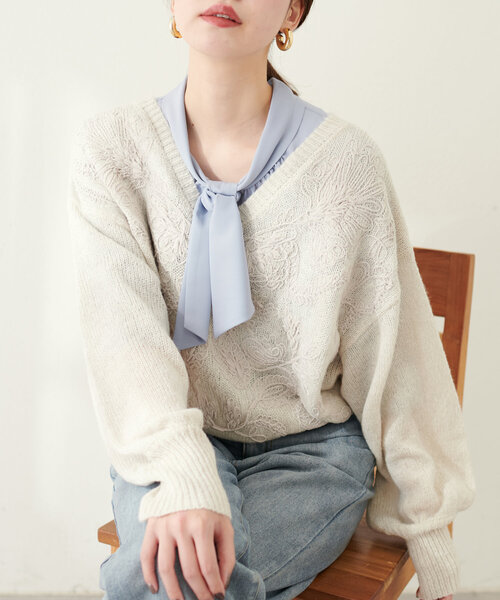 natural couture(ナチュラルクチュール)の「天竺刺繍ニット(ニット/セーター・レディース・アイボリー/ライトベージュ/チャコールグレー/オレンジ・FREE)」の15枚目の写真