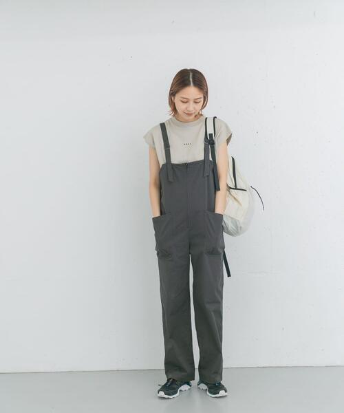 EKAL(エカル)の「製品洗いジップデザインサロペット(サロペット/オーバーオール・レディース・チャコールグレー/キャメル・ONE)」の20枚目の写真