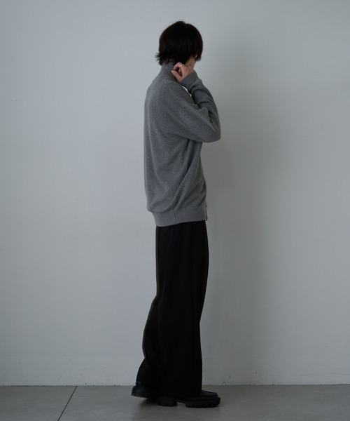 COLONY 2139（コロニートゥーワンスリーナイン）の「スウェットライクドライバーズニット（ニット/セーター・メンズ・グレー/ブルー/ブラック・MEDIUM/LARGE）」の13枚目の写真