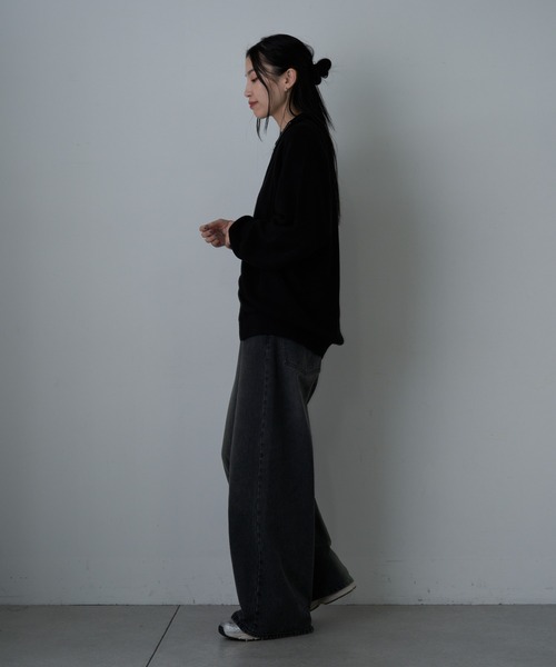 COLONY 2139（コロニートゥーワンスリーナイン）の「スウェットライクドライバーズニット（ニット/セーター・メンズ・グレー/ブルー/ブラック・MEDIUM/LARGE）」の9枚目の写真