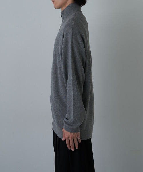 COLONY 2139（コロニートゥーワンスリーナイン）の「スウェットライクドライバーズニット（ニット/セーター・メンズ・グレー/ブルー/ブラック・MEDIUM/LARGE）」の15枚目の写真