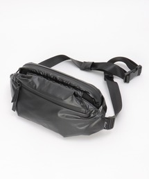 notch. | greteグロッシーボディバッグ(ボディバッグ/ウエストポーチ)