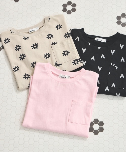 pairmanon(ペアマノン)の「胸ポケット ベーシック シンプル 長袖 Tシャツ(Tシャツ/カットソー・キッズ・ブラック系その他2/オリーブ/ブラウン系その他/ライトピンク/ブラック/ホワイト/ベージュ系その他/ブラック系その他3/ブラック系その他/ブルー/ブラウン/ベージュ/グリーン系その他/ブルー系その他・90/120/150/110/100/130/80/140)」の14枚目の写真