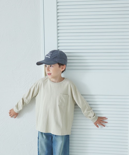 pairmanon(ペアマノン)の「胸ポケット ベーシック シンプル 長袖 Tシャツ(Tシャツ/カットソー・キッズ・ブラック系その他2/オリーブ/ブラウン系その他/ライトピンク/ブラック/ホワイト/ベージュ系その他/ブラック系その他3/ブラック系その他/ブルー/ブラウン/ベージュ/グリーン系その他/ブルー系その他・90/120/150/110/100/130/80/140)」の21枚目の写真