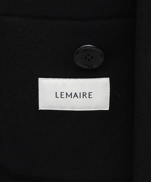 LEMAIRE(ルメール)の「LEMAIRE(ルメール) WRAP COAT CO1037LF1116(トレンチコート・メンズ・ブラック・SMALL/MEDIUM)」の18枚目の写真