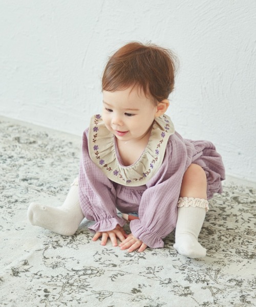 pairmanon（ペアマノン）の「【ベビー】フリル衿 刺繍 セットアップ（その他ベビーウェア・キッズ・カーキ/ラベンダー/ブルー・80/70）」の14枚目の写真