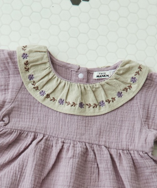 pairmanon（ペアマノン）の「【ベビー】フリル衿 刺繍 セットアップ（その他ベビーウェア・キッズ・カーキ/ラベンダー/ブルー・80/70）」の15枚目の写真