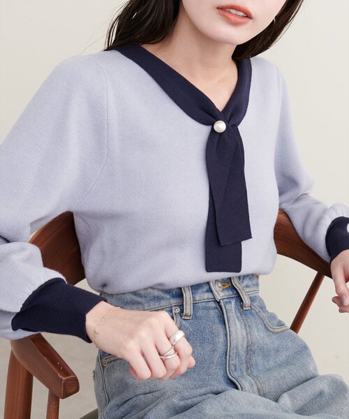 natural couture(ナチュラルクチュール)の「配色使いパール付きボウタイニット(ニット/セーター・レディース・アイボリー/サックスブルー/ボルドー/モカ/その他1・FREE)」の3枚目の写真