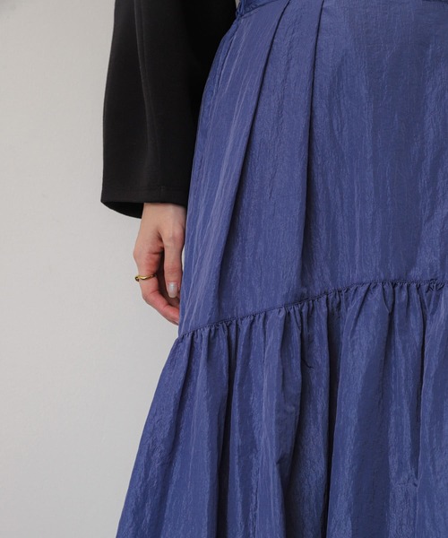 SENSE OF PLACE by URBAN RESEARCH（センスオブプレイスバイアーバンリサーチ）の「バルーンティアードスカート（スカート・レディース・アイボリー/ブラック/パープル・SMALL/MEDIUM）」の17枚目の写真