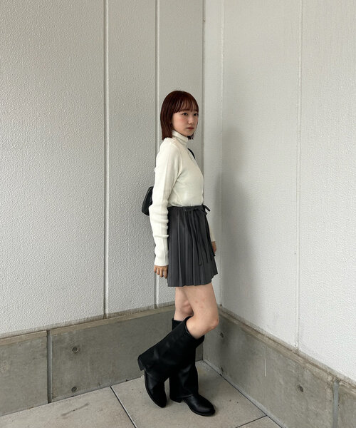 mline（エムライン）の「[mline]ロゴ刺繍タートルニット（ニット/セーター・レディース・ピンク/レッド/ブラック/ブルー/オフホワイト・FREE）」の12枚目の写真