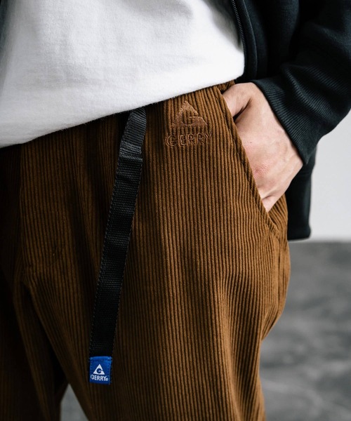 GERRY(ジェリー)の「GERRY ジェリー コーデュロイバルーンテーパードパンツ(その他パンツ・メンズ・ブラウン/ブラック/オリーブ/アイボリー・M/L/LL/S)」の18枚目の写真