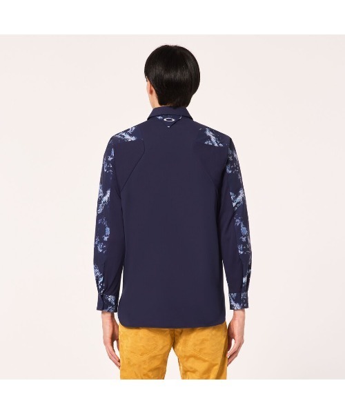 OAKLEY（オークリー）の「オークリー SKULL EARTH GRAPHIC 3D LS SHIRT