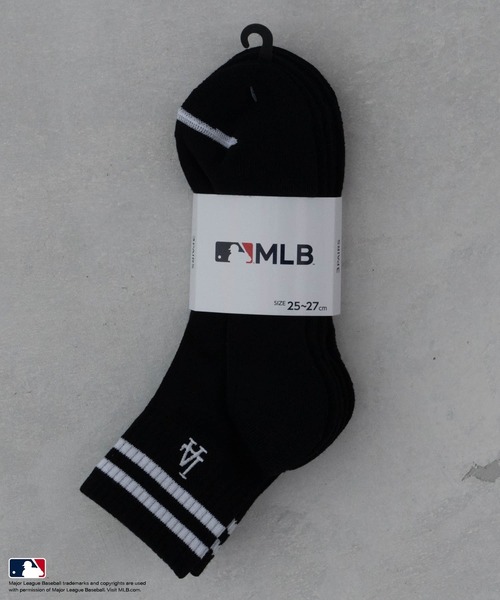 MLB(メジャーリーグベースボール)の「【3足組】ワンポイントロゴラインソックス(クォーター丈)(ソックス/靴下・メンズ・ホワイト/ブラック・25-27CM)」の13枚目の写真