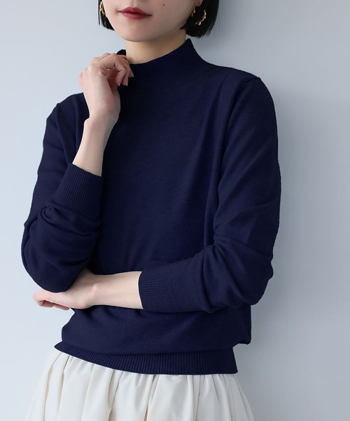 LOWO(ロワ)の「ハイネック カラーニット プルオーバー モックネック(ニット/セーター・レディース・サンドベージュ/ベージュ/グリーン系その他/ミント/ネイビー/ライトグリーン/ライトグレー/ブラウン/グリーン/ピンク/レッド/ボルドー/オフホワイト/チャコールグレー/ブルー/オレンジ系その他/ブラック/アイボリー・FREE)」の13枚目の写真