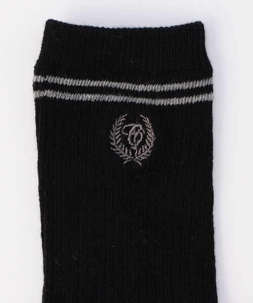COMME CA ISM(コムサイズム)の「エンブレム刺繍入り リブ風ソックス(ソックス/靴下・キッズ・ブラック/ホワイト・16-18cm/19-21cm/22-24cm)」の4枚目の写真