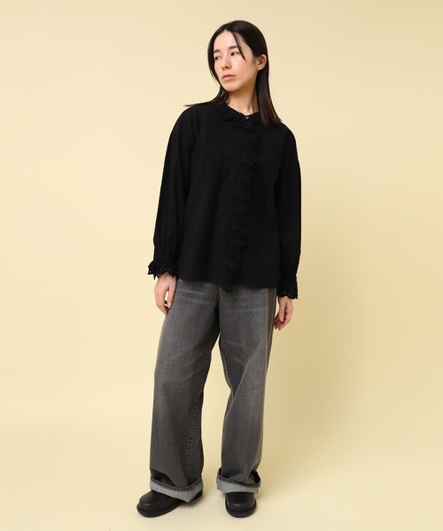 RNA-N(アールエヌエーエヌ)の「B2867 レースカラーピンタックブラウス(シャツ/ブラウス・レディース・ブラック/グレー/オフホワイト・FREE)」の5枚目の写真