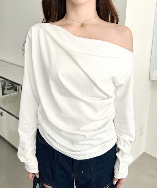 moment+(モーメントプラス)の「オフショルドレープ長袖プルオーバー(Tシャツ/カットソー・レディース・杢グレー/グレイッシュベージュ/イエロー/ブラック/オフホワイト/サックスブルー/ピンク・M/L)」の13枚目の写真