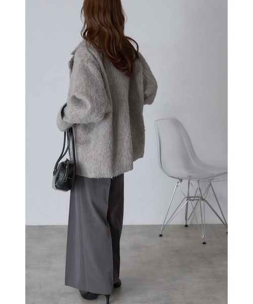 &. NOSTALGIA(アンドドットノスタルジア)の「【ZOZO限定】シャギービッグテーラードコート(チェスターコート・レディース・カーキブラウン/グレー・M)」の10枚目の写真