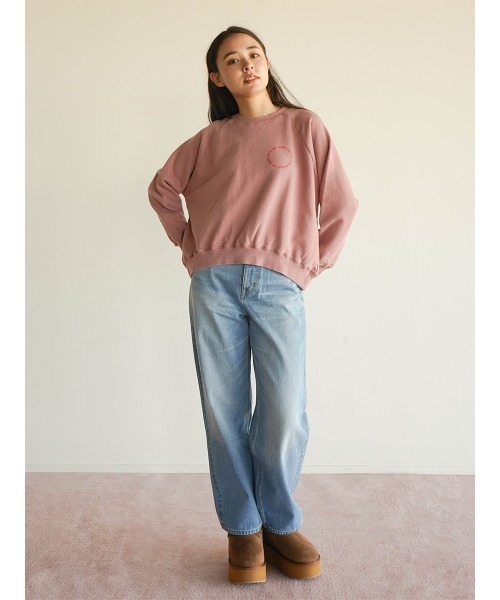 FIKA.(フィーカ)の「Circle logo raglan sweatshirt(Tシャツ/カットソー・レディース・ダークブルー/フューシャピンク・FREE)」の6枚目の写真