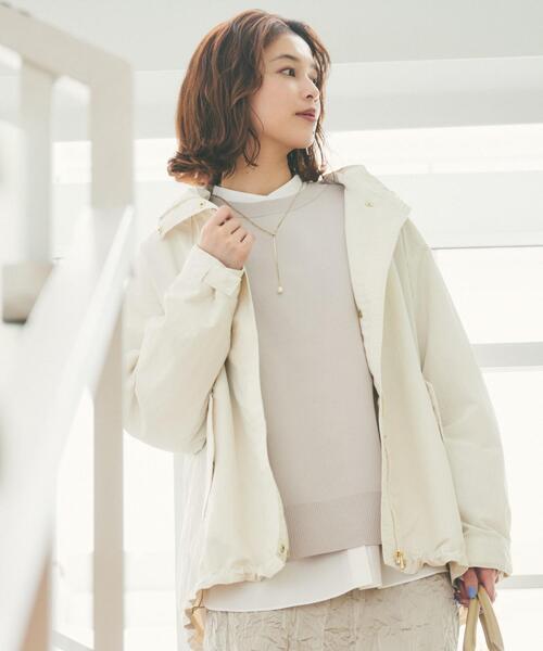 UNTITLED（アンタイトル）の「【撥水/軽アウター】オーバーマウンテンパーカー（ブルゾン・レディース・アイボリー/チャコールグレー/ベージュ・00/01/02/03/04/42/44/46/50/48）」の5枚目の写真