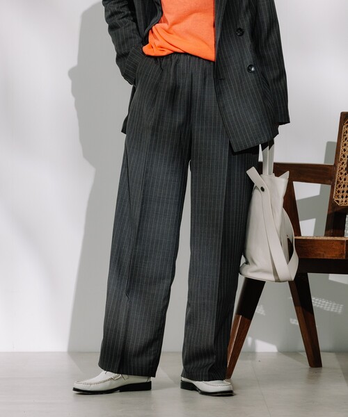 FREAK'S STORE（フリークスストア）の「接触冷感/UV リネンタッチ タック イージーパンツ/リネンタッチ センタープレスパンツ<セットアップ対応＞（スラックス・レディース・オフホワイト/グレー/ブラック/ベージュ/その他・MEDIUM/SMALL）」の8枚目の写真