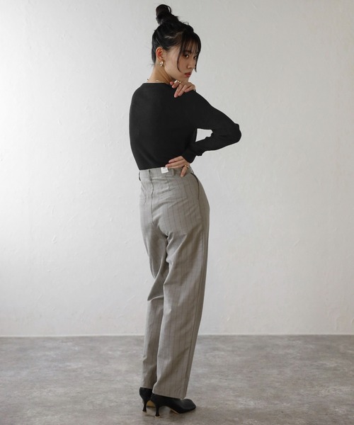 ENC（エンク）の「holed sleeve boat neck knit / ホールドスリーブボートネックニット（ニット/セーター・レディース・アイボリー/ブラック/ブラウン系その他/グレー・FREE）」の20枚目の写真