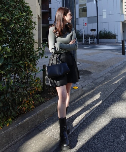 model：H160 着用サイズ：FREE