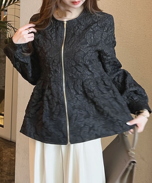 Futier land（フューティアランド）の「【オケージョン対応】ジャガードフラワーペプラムジャケット（ノーカラージャケット・レディース・ブラック/ベージュ・MEDIUM/LARGE）」の3枚目の写真