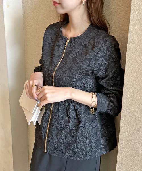 Futier land（フューティアランド）の「【オケージョン対応】ジャガードフラワーペプラムジャケット（ノーカラージャケット・レディース・ブラック/ベージュ・MEDIUM/LARGE）」の19枚目の写真