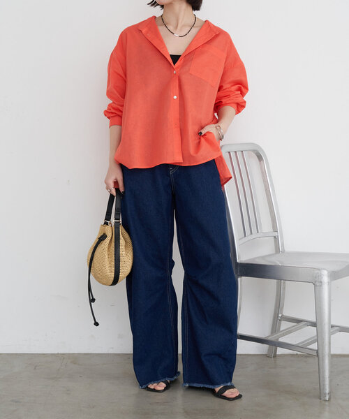 Jena espace merveilleux(ジェナ エスパスメルヴェイユ)の「【ハンサムシャツ】袖ボリュームリネンシャツ(シャツ/ブラウス・レディース・オフホワイト/レッド/ネイビー・FREE)」の1枚目の写真