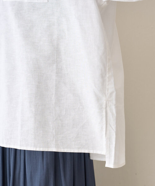 Jena espace merveilleux(ジェナ エスパスメルヴェイユ)の「【ハンサムシャツ】袖ボリュームリネンシャツ(シャツ/ブラウス・レディース・オフホワイト/レッド/ネイビー・FREE)」の17枚目の写真