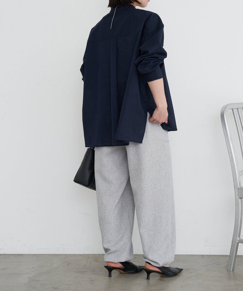 Jena espace merveilleux(ジェナ エスパスメルヴェイユ)の「【ハンサムシャツ】袖ボリュームリネンシャツ(シャツ/ブラウス・レディース・オフホワイト/レッド/ネイビー・FREE)」の22枚目の写真