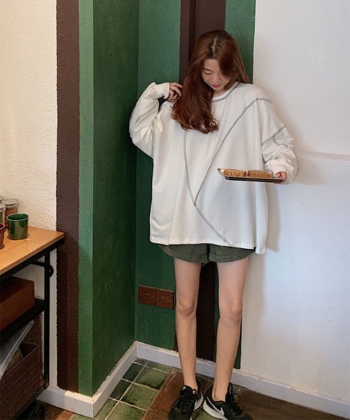 Mayree(メイリー)の「【Mayree】メロー ドッキング デザイン 長袖 カットソー(Tシャツ/カットソー・レディース・ホワイト/ブラック・MEDIUM/LARGE/X-LARGE)」の6枚目の写真